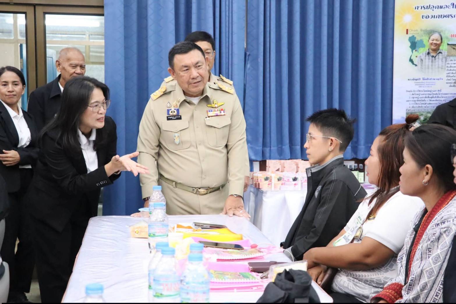 title - เลขาธิการสำนักงานการปฏิรูปที่ดินเพื่อเกษตรกรรม เป็นประธานในพิธีเปิดโครงการฝึกอบรมเชิงปฏิบัติการ หลักสูตร “รู้ปลูก รู้รักษา รู้คุณค่าของหญ้าแฝก” ระยะที่ 2 ภายใต้โครงการพัฒนาและรณรงค์การใช้หญ้าแฝกอันเนื่องมาจากพระราชดำริ ประจำปีงบประมาณ พ.ศ. 2569 ณ ศูนย์ส่งเสริมและพัฒนาอาชีพเสริมนอกภาคการเกษตร (ศพส.)